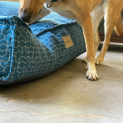 Funda para cama modelo Cozy Pouff Prusia