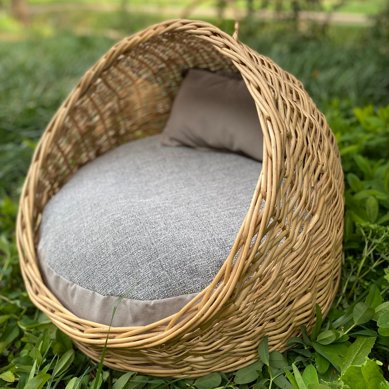Cama pequeña mimbre natural ovalada con techo