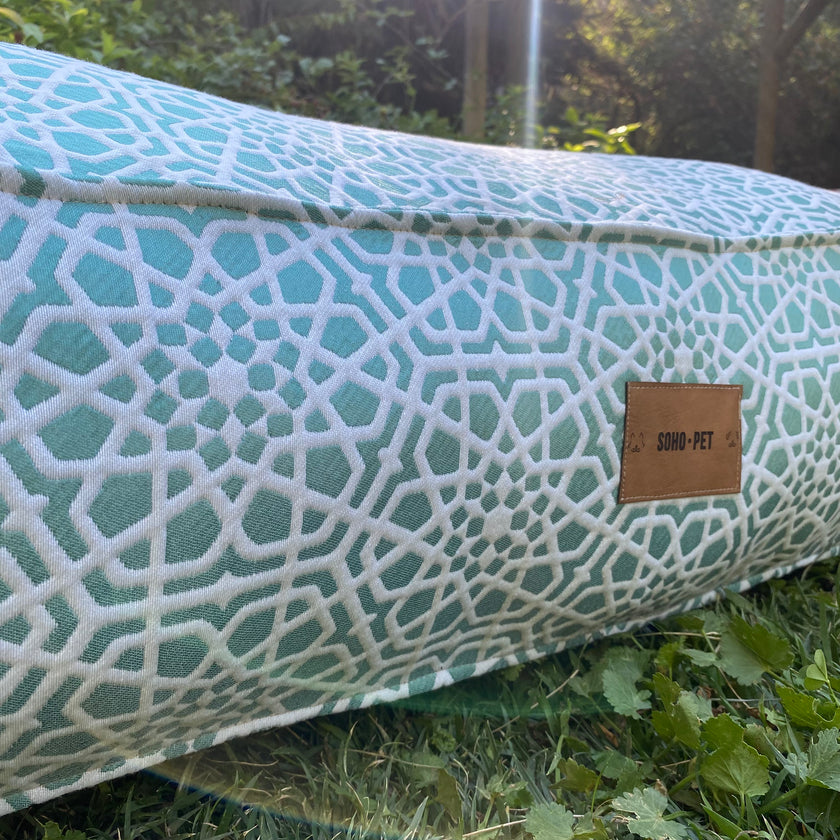 Cama Cozy Pouff verde agua