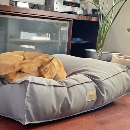 Funda para cama Cozy Pouff  gris perla impermeable